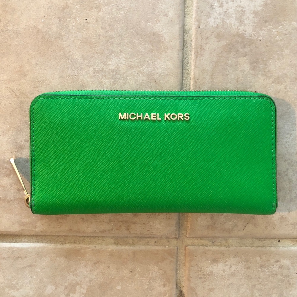 MICHAEL Michael Kors Jet Set Continental Wallet